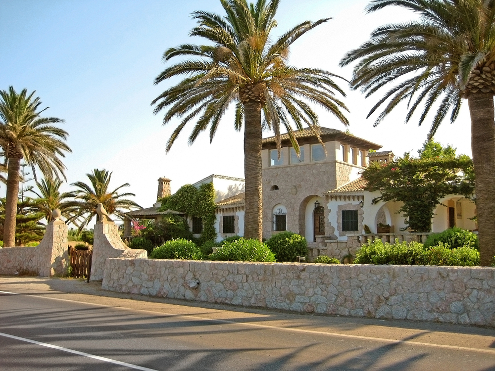 A €1.65m loan to assist with the purchase of a luxury villa in Spain